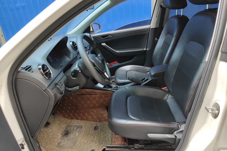 Used Volkswagen Jetta 2017 1.5L Automatic Fashion Model Left Front Seat