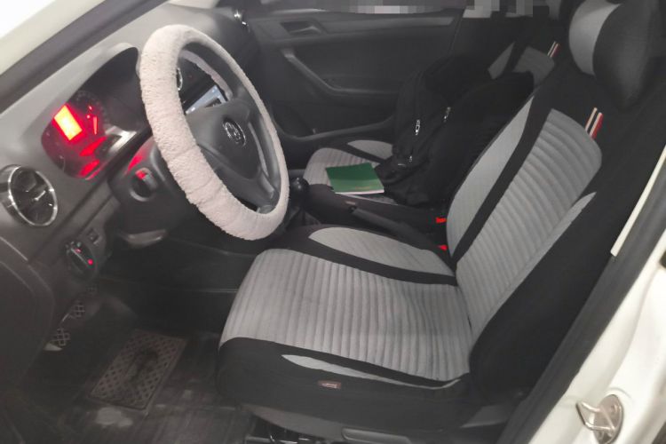 Used Volkswagen Jetta 2017 1.4L Manual Fashion Edition Left Front Seat