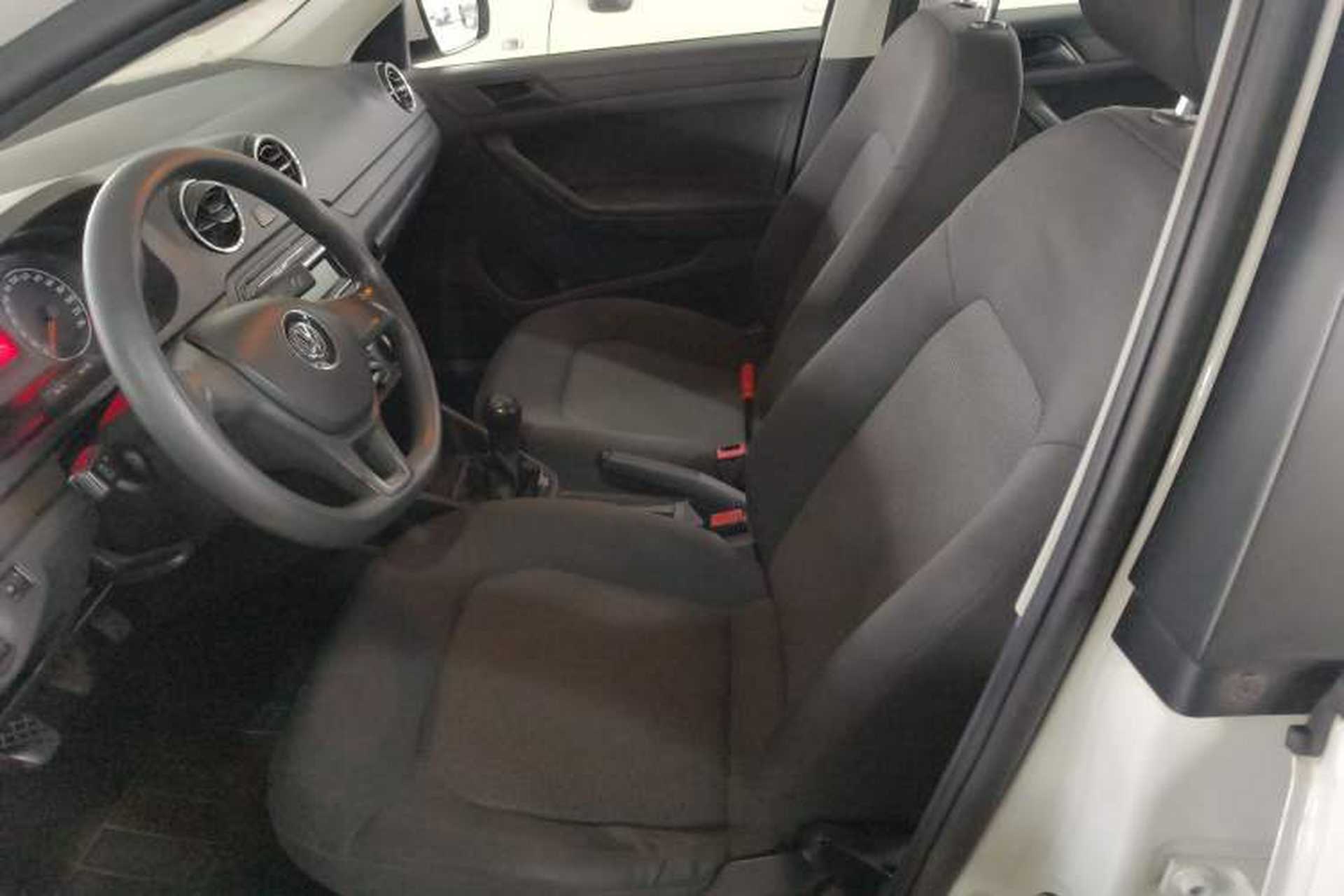 Used Volkswagen Jetta 2017 1.4L Manual Fashion Edition Left Front Seat