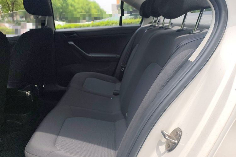 Used Volkswagen Jetta 2017 1.5L Automatic Fashion Model Left Rear Seat