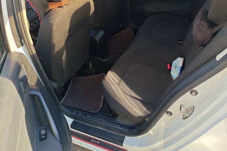 Used Volkswagen Jetta 2017 1.5L Manual Fashion Edition Left Rear Seat