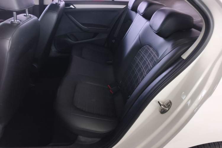 Used Volkswagen Jetta 2017 1.5L Automatic Comfort Model Left Rear Seat