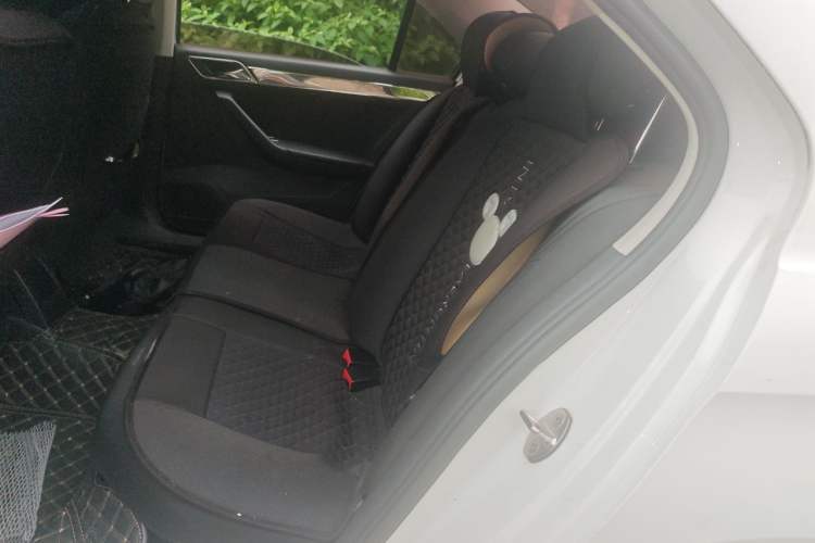 Used Volkswagen Jetta 2017 1.5L Automatic Fashion Model Left Rear Seat