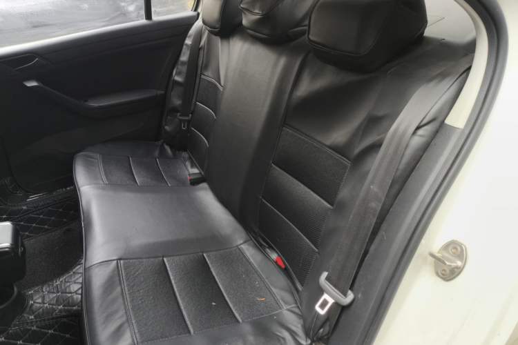 Used Volkswagen Jetta 2017 1.5L Manual Fashion Edition Left Rear Seat