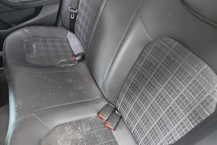 Used Volkswagen Jetta 2017 1.5L Automatic Comfort Model Left Rear Seat