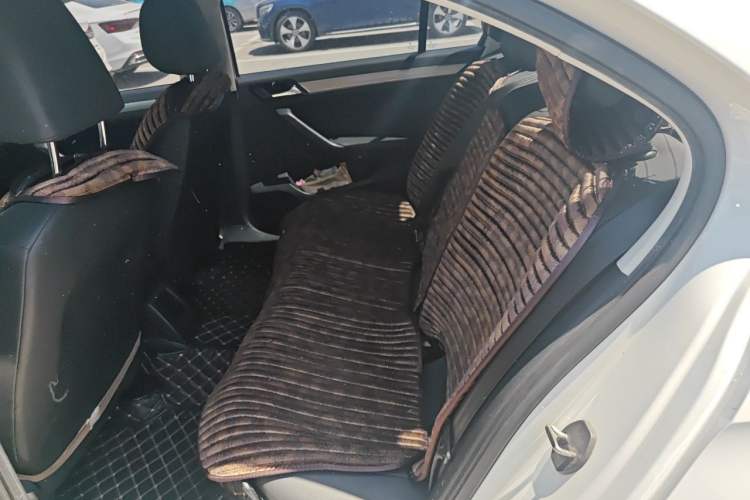 Used Volkswagen Jetta 2017 1.5L Manual Comfort Model Left Rear Seat