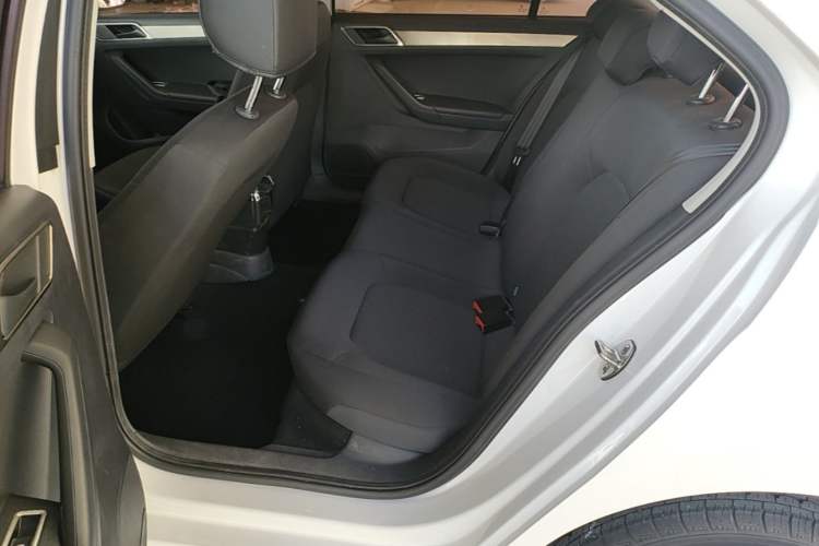 Used Volkswagen Jetta 2017 1.5L Manual Fashion Edition Left Rear Seat