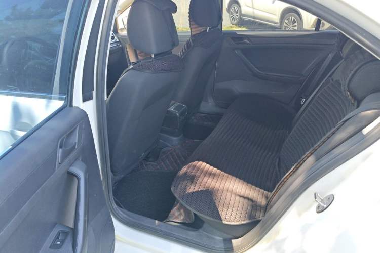 Used Volkswagen Jetta 2017 1.4L Manual Fashion Edition Left Rear Seat