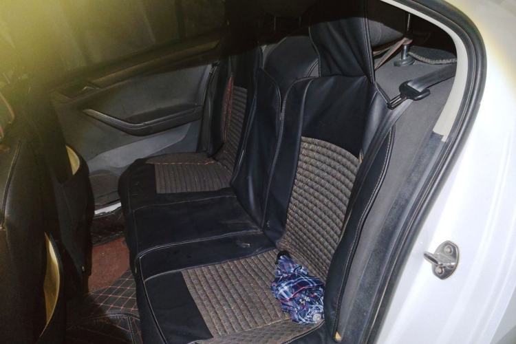Used Volkswagen Jetta 2017 1.5L Automatic Fashion Model Left Rear Seat
