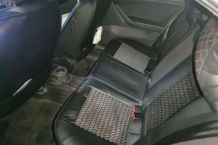 Used Volkswagen Jetta 2017 1.5L Automatic Fashion Model Left Rear Seat