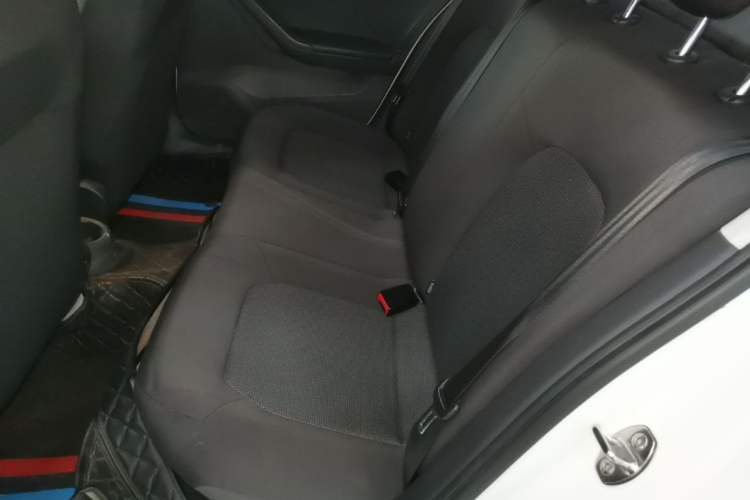 Used Volkswagen Jetta 2017 1.4L Manual Fashion Edition Left Rear Seat