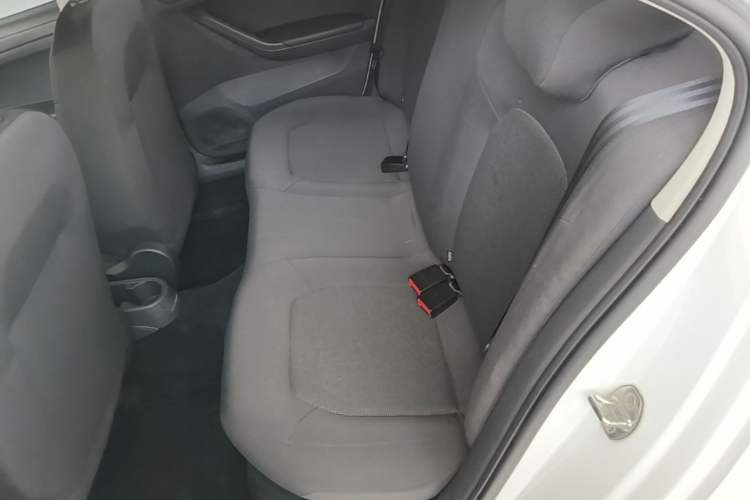 Used Volkswagen Jetta 2017 1.5L Manual Fashion Edition Left Rear Seat