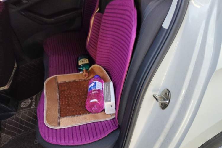 Used Volkswagen Jetta 2017 1.5L Automatic Fashion Model Left Rear Seat
