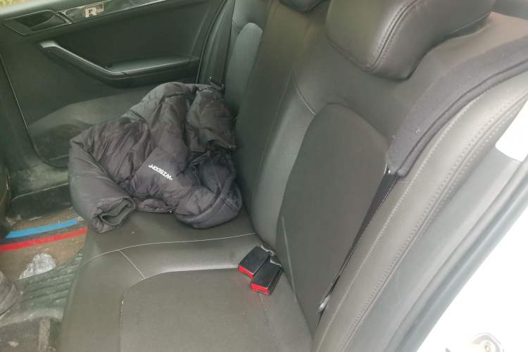 Used Volkswagen Jetta 2017 1.5L Manual Fashion Edition Left Rear Seat