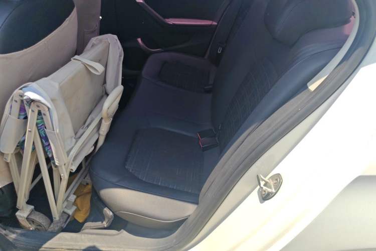 Used Volkswagen Jetta 2017 1.5L Manual Comfort Model Left Rear Seat