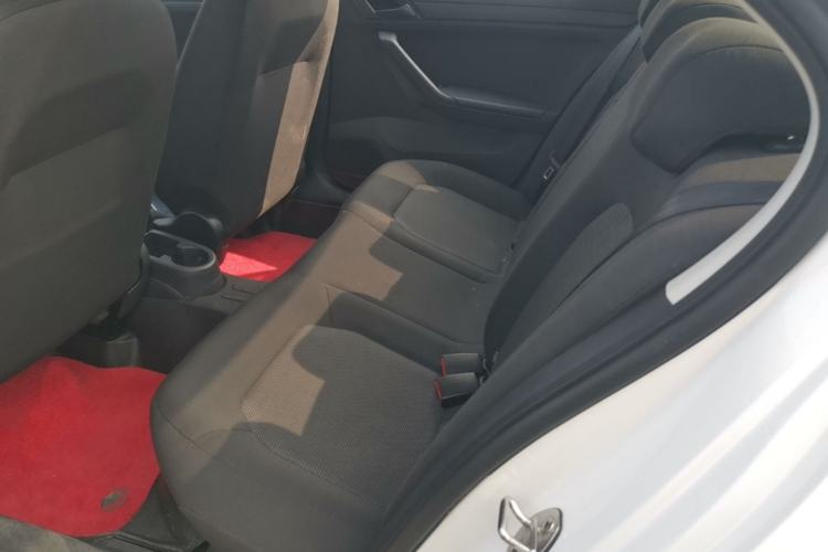 Used Volkswagen Jetta 2017 1.5L Automatic Fashion Model Left Rear Seat