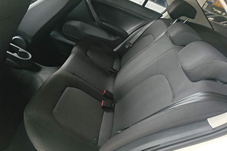 Used Volkswagen Jetta 2017 1.5L Manual Fashion Edition Left Rear Seat