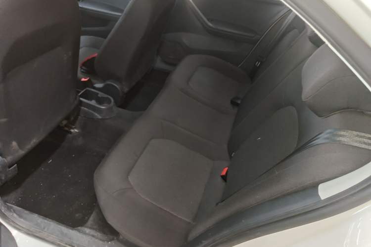 Used Volkswagen Jetta 2017 1.5L Manual Fashion Edition Left Rear Seat