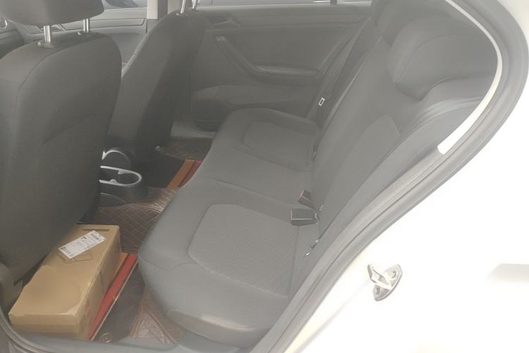 Used Volkswagen Jetta 2017 1.5L Manual Fashion Edition Left Rear Seat