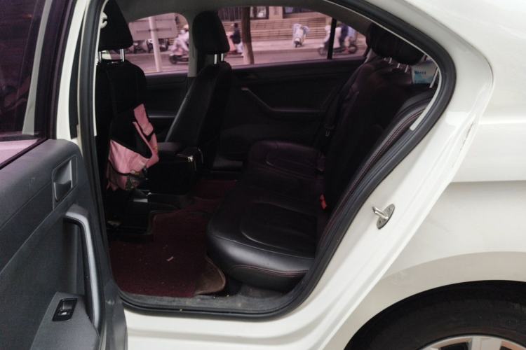 Used Volkswagen Jetta 2017 1.5L Automatic Fashion Model Left Rear Seat