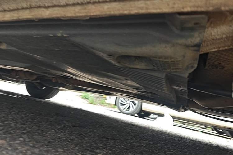 Used Volkswagen Jetta 2017 1.5L Manual Fashion Edition Left Side Sill