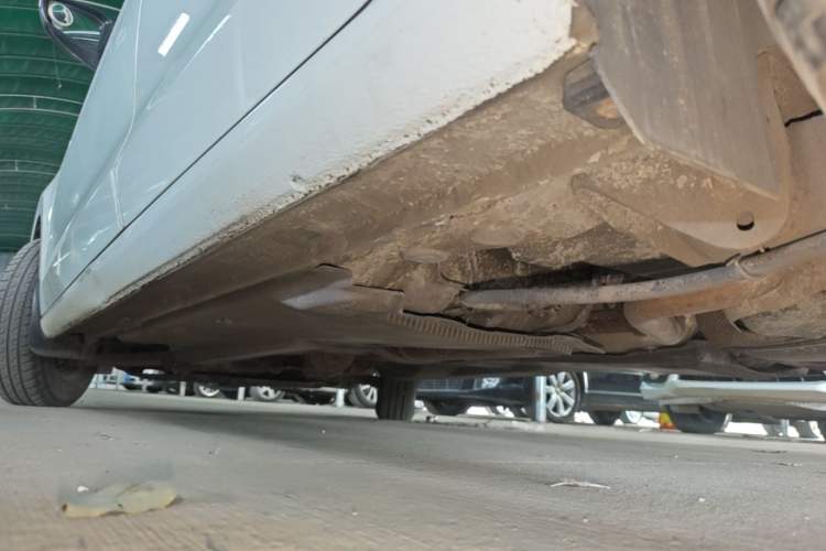 Used Volkswagen Jetta 2017 1.5L Manual Fashion Edition Left Side Sill