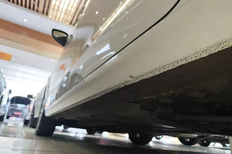 Used Volkswagen Jetta 2017 1.5L Automatic Comfort Model Left Side Sill