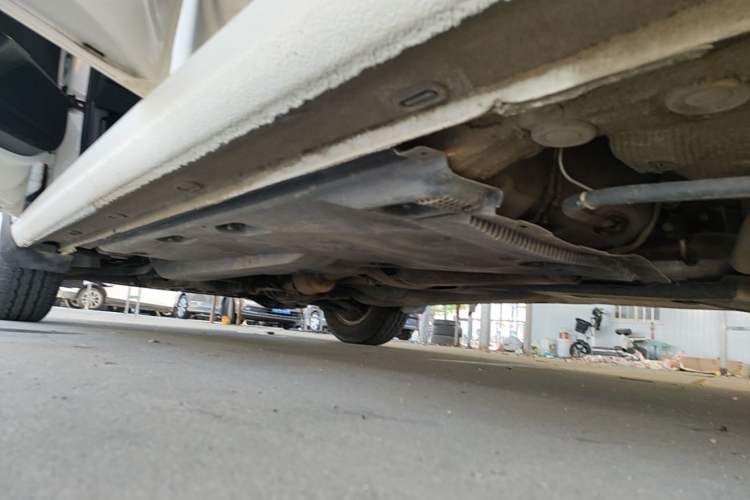Used Volkswagen Jetta 2017 1.5L Manual Fashion Edition Left Side Sill