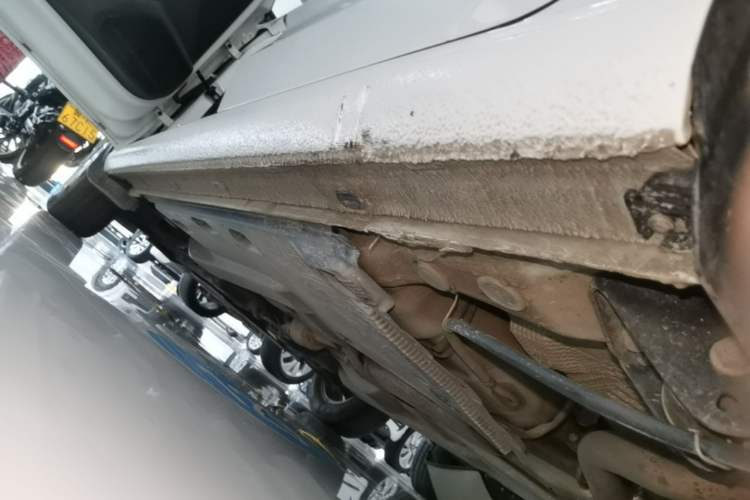 Used Volkswagen Jetta 2017 1.4L Manual Fashion Edition Left Side Sill