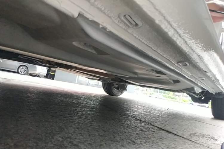 Used Volkswagen Jetta 2017 1.5L Manual Fashion Edition Left Side Sill