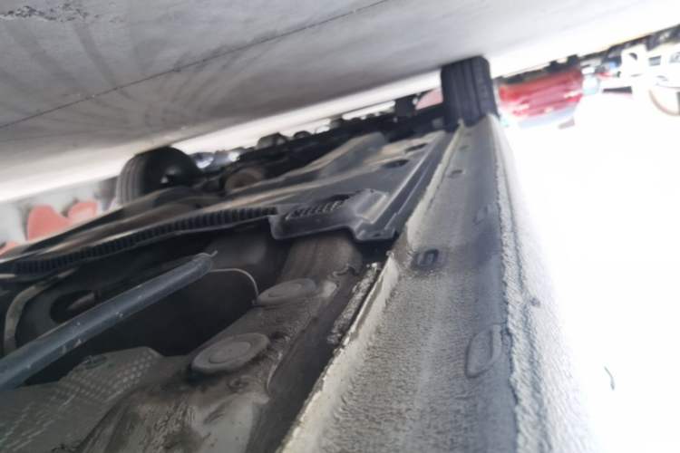 Used Volkswagen Jetta 2017 1.5L Automatic Fashion Model Left Side Sill
