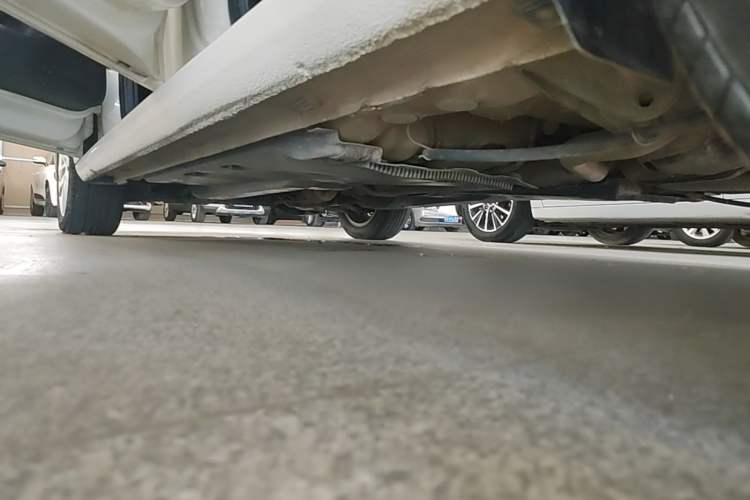 Used Volkswagen Jetta 2017 1.5L Automatic Comfort Model Left Side Sill
