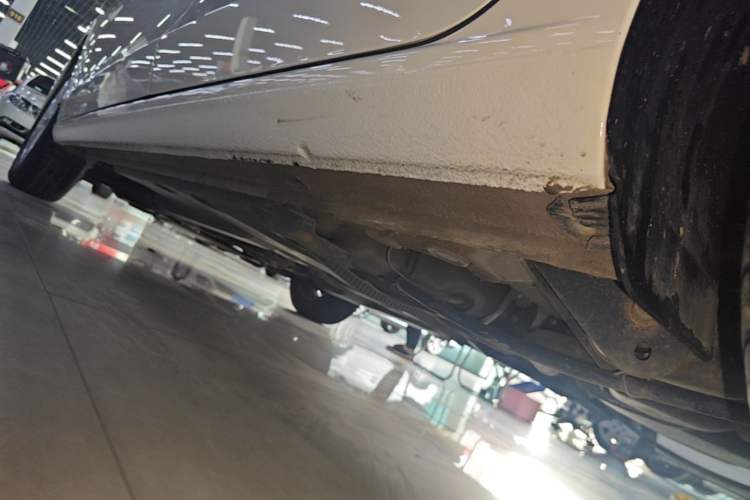 Used Volkswagen Jetta 2017 1.5L Automatic Fashion Model Left Side Sill