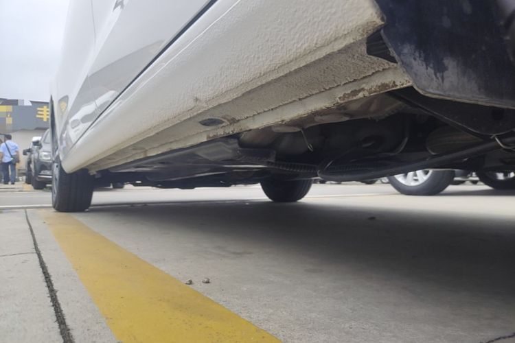 Used Volkswagen Jetta 2017 1.4L Manual Fashion Edition Left Side Sill
