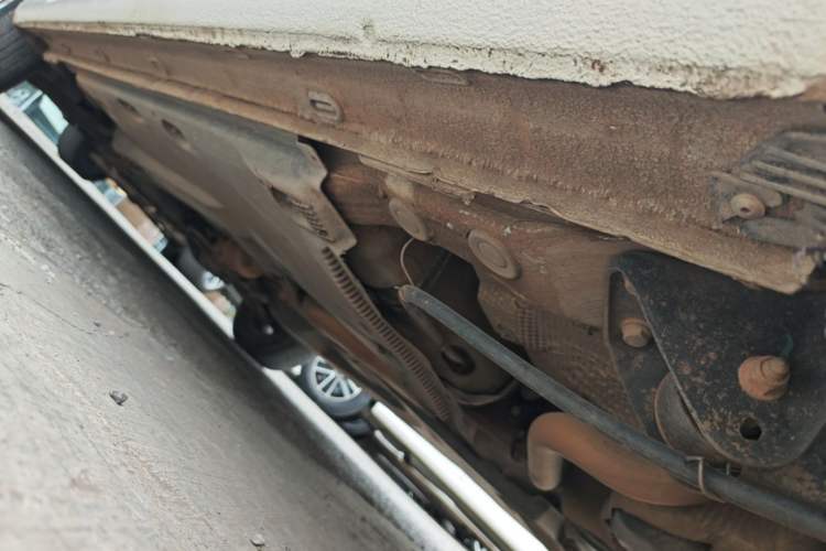 Used Volkswagen Jetta 2017 1.4L Manual Fashion Edition Left Side Sill