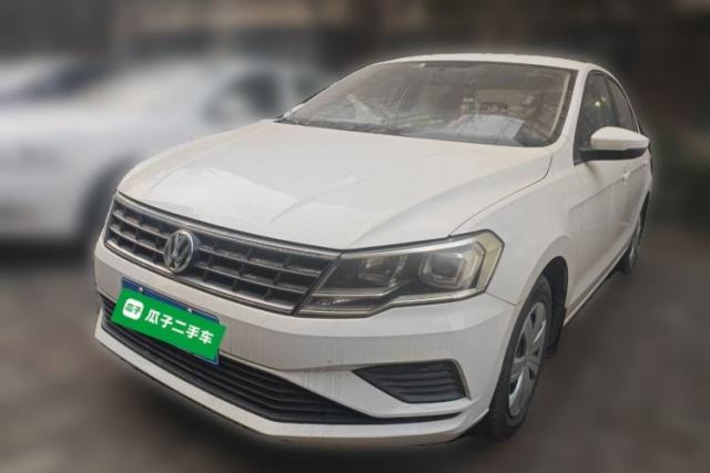 Used Volkswagen Jetta 2017 1.4L Manual Fashion Edition
