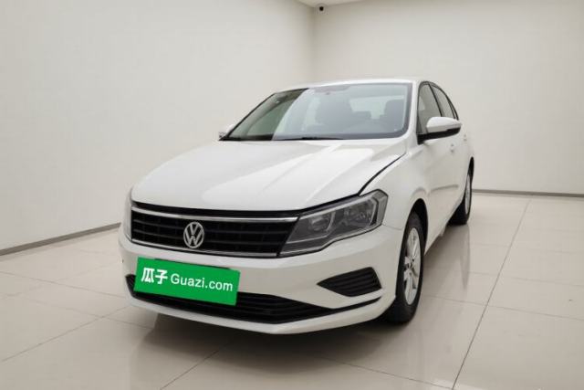 Volkswagen Jetta 2017 1.5L Manual Fashion Edition с пробегом