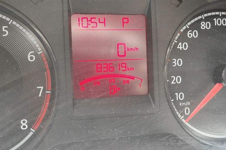 Used Volkswagen Jetta 2017 1.5L Automatic Comfort Model Odometer Close Up