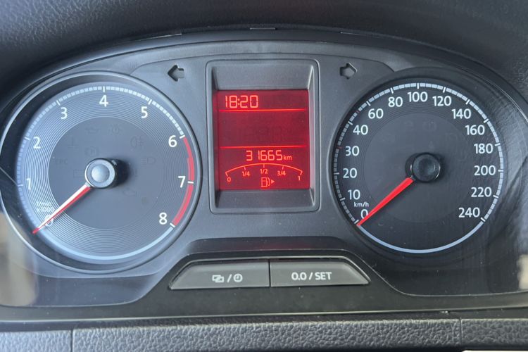 Used Volkswagen Jetta 2017 1.5L Automatic Comfort Model Odometer Close Up