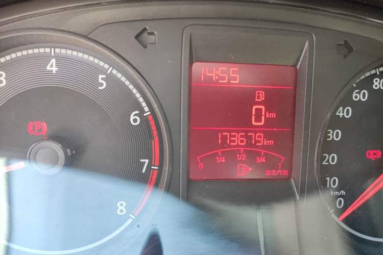 Used Volkswagen Jetta 2017 1.5L Manual Comfort Model Odometer Close Up
