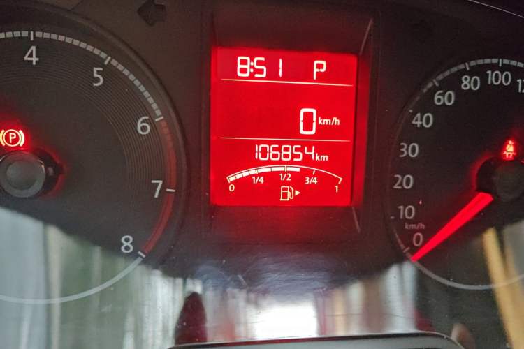 Used Volkswagen Jetta 2017 1.5L Automatic Comfort Model Odometer Close Up