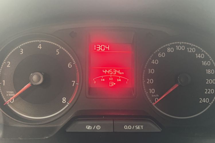 Used Volkswagen Jetta 2017 1.4L Manual Fashion Edition Odometer Close Up