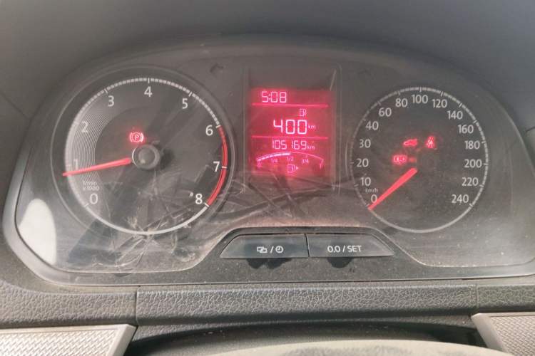 Used Volkswagen Jetta 2017 1.4L Manual Comfort Model Odometer Close Up