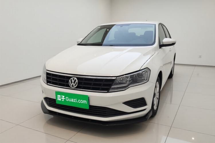 Used Volkswagen Jetta 2017 1.4L Manual Fashion Edition Guazi used car, China used car export, Used car for sale, Used  cars, Cheapest cars for sale