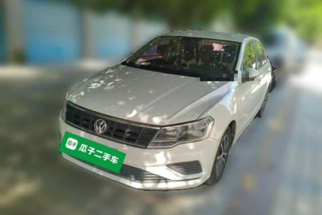 Used Volkswagen Jetta 2017 1.5L Manual Fashion Edition