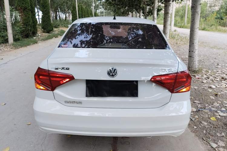 Used Volkswagen Jetta 2017 1.4L Manual Fashion Edition Rear