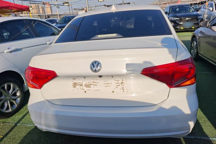 Used Volkswagen Jetta 2017 1.4L Manual Fashion Edition Rear