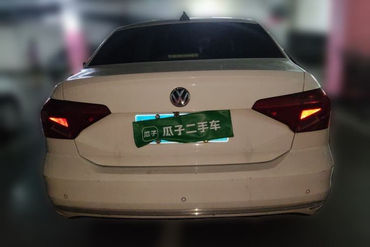Used Volkswagen Jetta 2017 1.5L Manual Comfort Model Rear