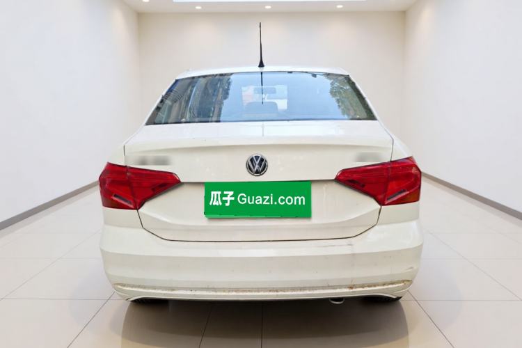Used Volkswagen Jetta 2017 1.4L Manual Fashion Edition Rear