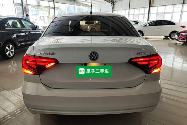 Used Volkswagen Jetta 2017 1.4L Manual Fashion Edition Rear